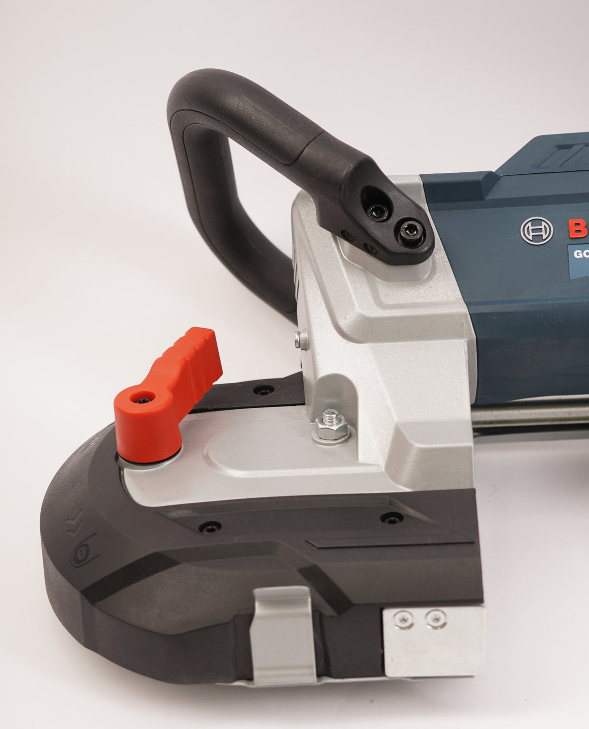 BOSCH GCB18V-5B26 18V 5-Inch Deep Cut Band Saw Kit (Used)