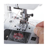 Singer Confidence 7640 Computerized 200-Stitch Sewing Machine with Lettering