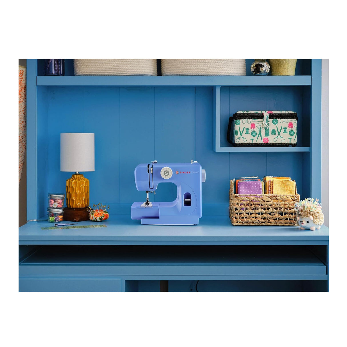 SINGER M1000 Portable Mending Machine with 32 Stitch Applications (Blue)