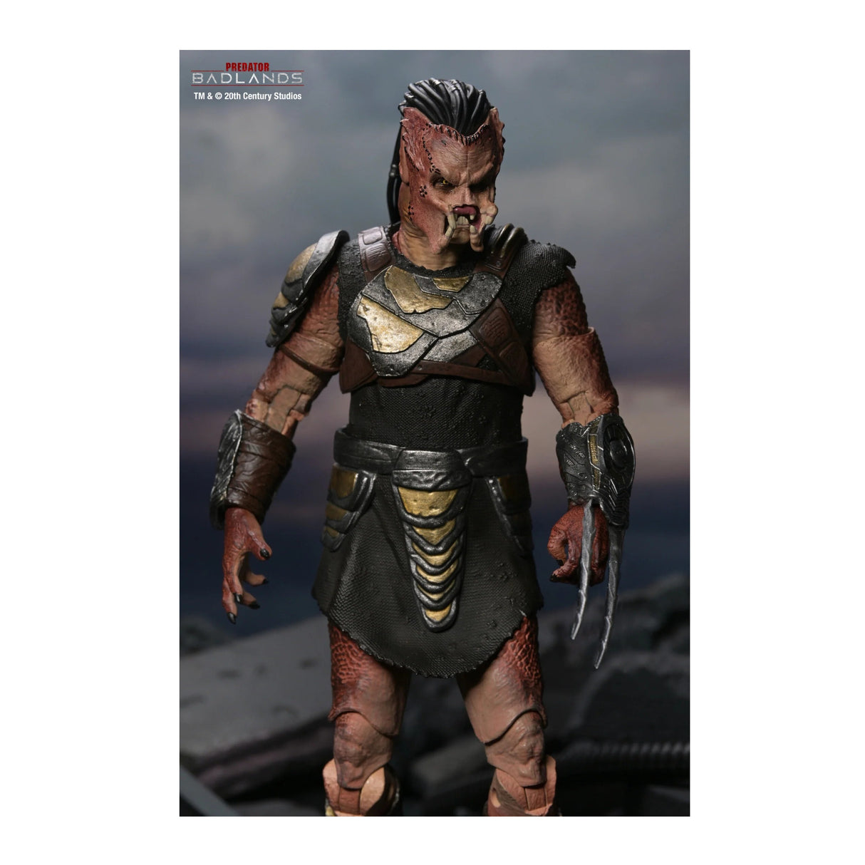 Neca Predator Badlands Ultimate Dek In Training Armor 7-Inch Action Figure
