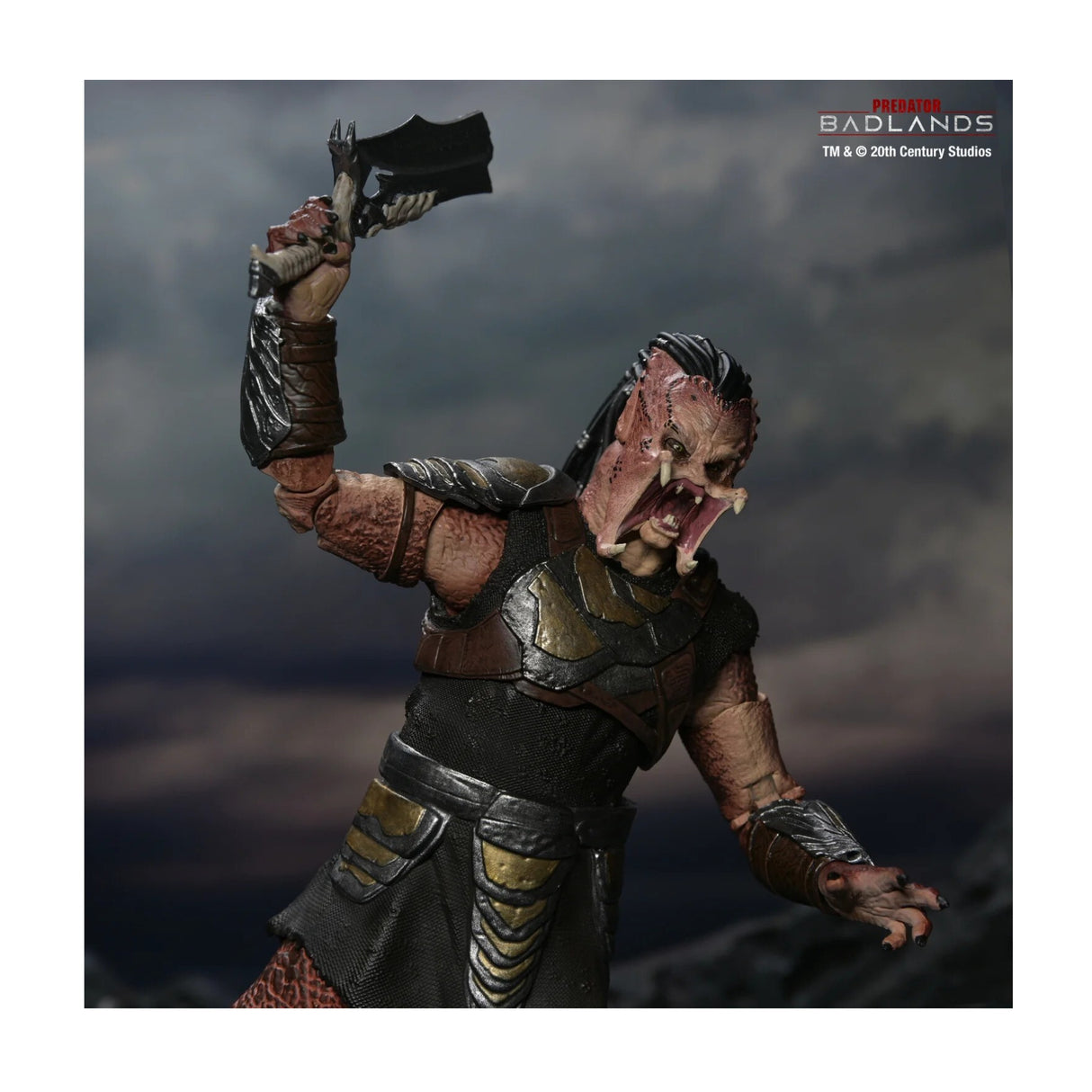 Neca Predator Badlands Ultimate Dek In Training Armor 7-Inch Action Figure