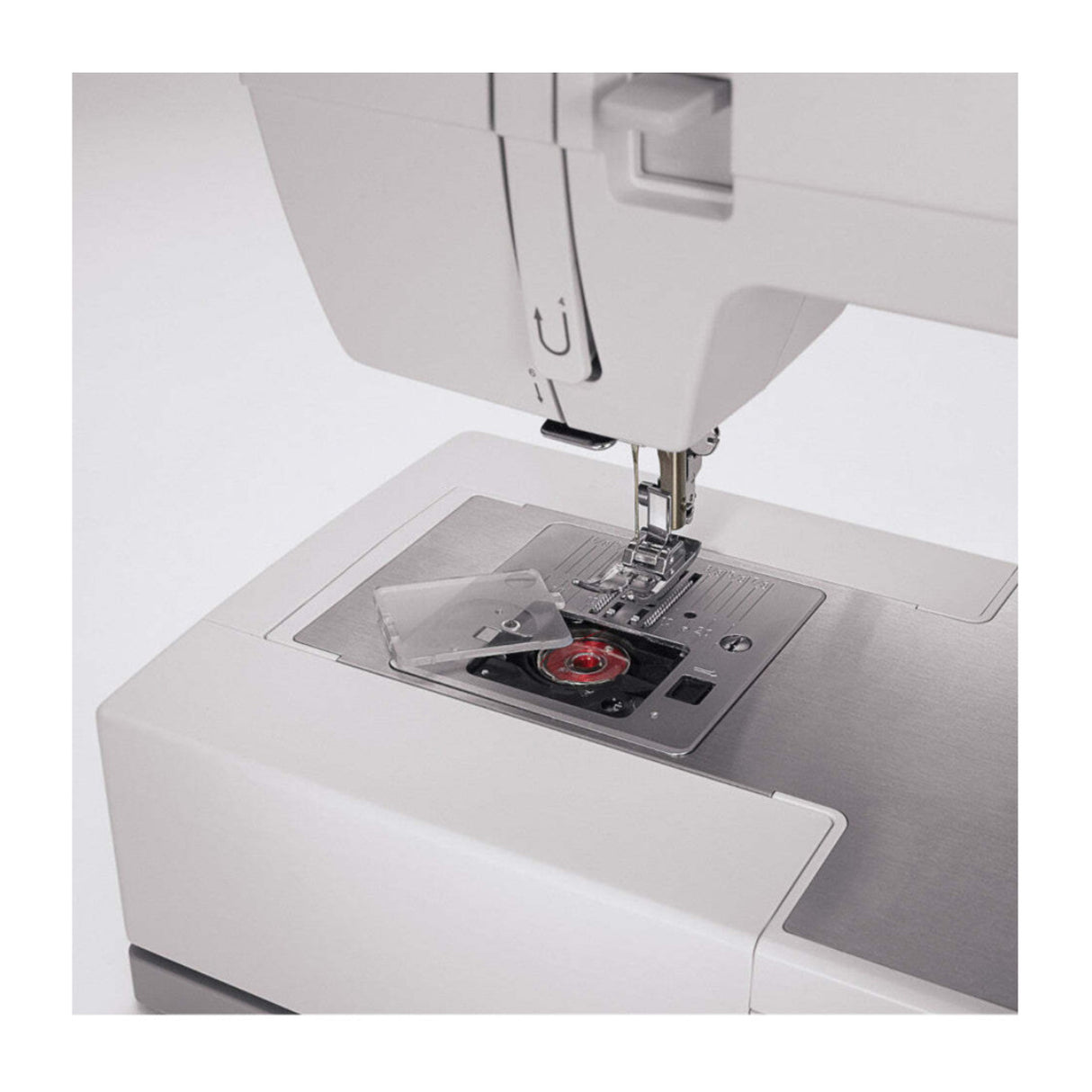 Singer 5523 Scholastic Heavy-Duty Sewing Machine with 23 Built-in Stitches and Meta Interior Frame