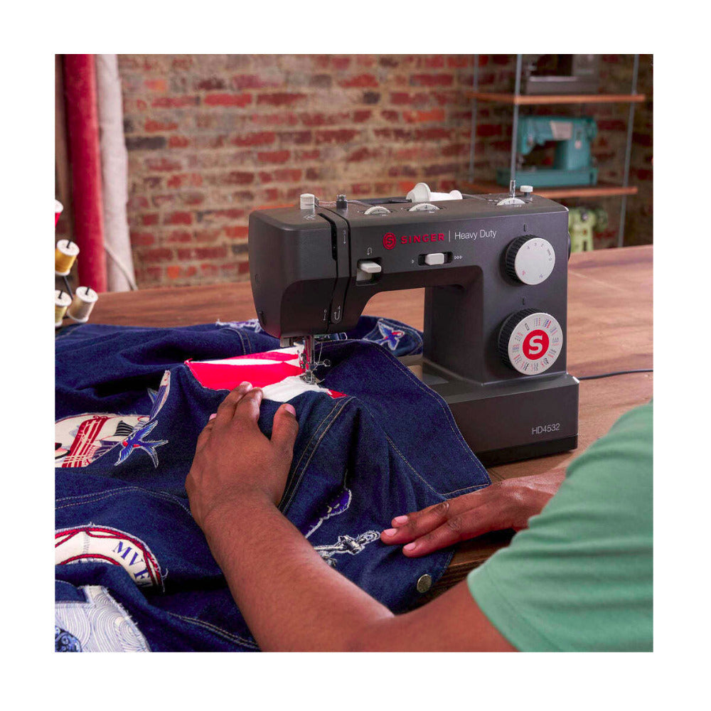 SINGER Next Evolution HD4532 Heavy-Duty Sewing Machine with Full Metal Interior Frame (Charcoal)